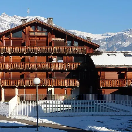 Apartment Cosy Alpine With Pool And Stunning Views *