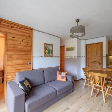 Cosy Alpine With Pool And Stunning Views Apartment